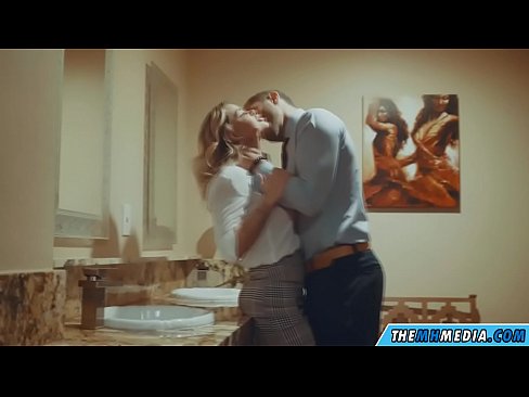 ❤️ 公衆トイレで巨乳金髪美女に誘惑されたら ❤️❌ スーパーセックス ❌｜ ☑｜｜｜｜ ❌｜ ☑｜ ｜｜ ❌ ｜ ❌ ｜ ❌ ｜ ｜ ☑｜｜｜｜｜｜｜。